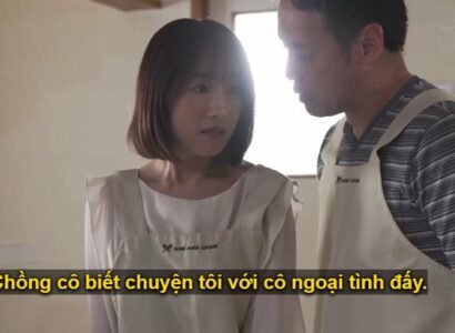 Vợ tâm sự với thầy dạy nấu ăn về việc chồng thích xem ân ái hơn thì gặp ngay máy dập