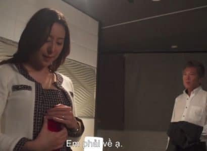 Chồng vất vả tăng ca, vợ đi họp lớp rồi ăn nằm với thầy giáo cũ Sub Việt