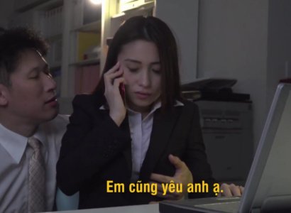 Xin lỗi chồng, hôm nay bé yêu phải ở lại làm thêm giờ cùng sếp ~ Reona Kirishima